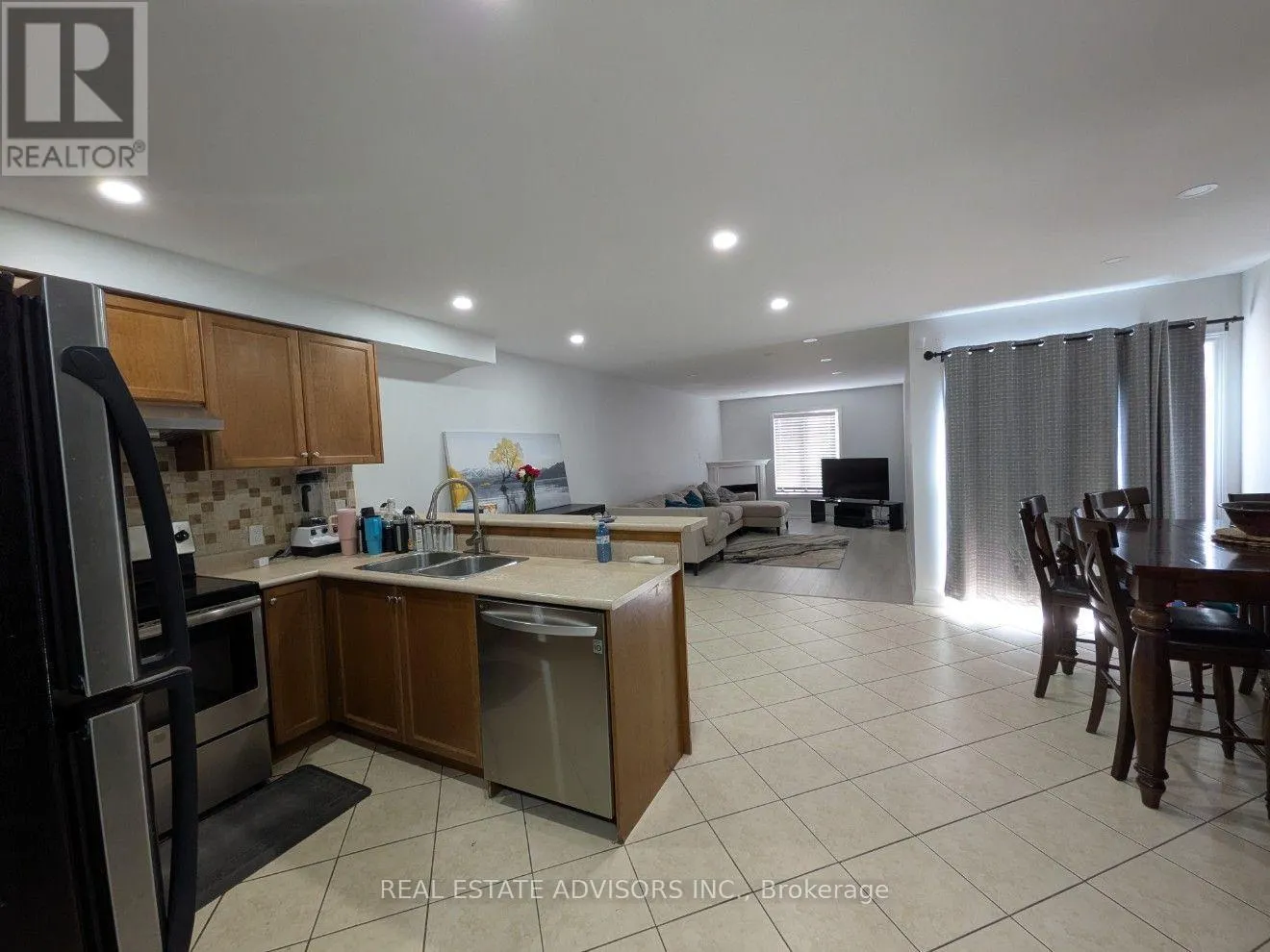80 DOOLEY CRESCENT