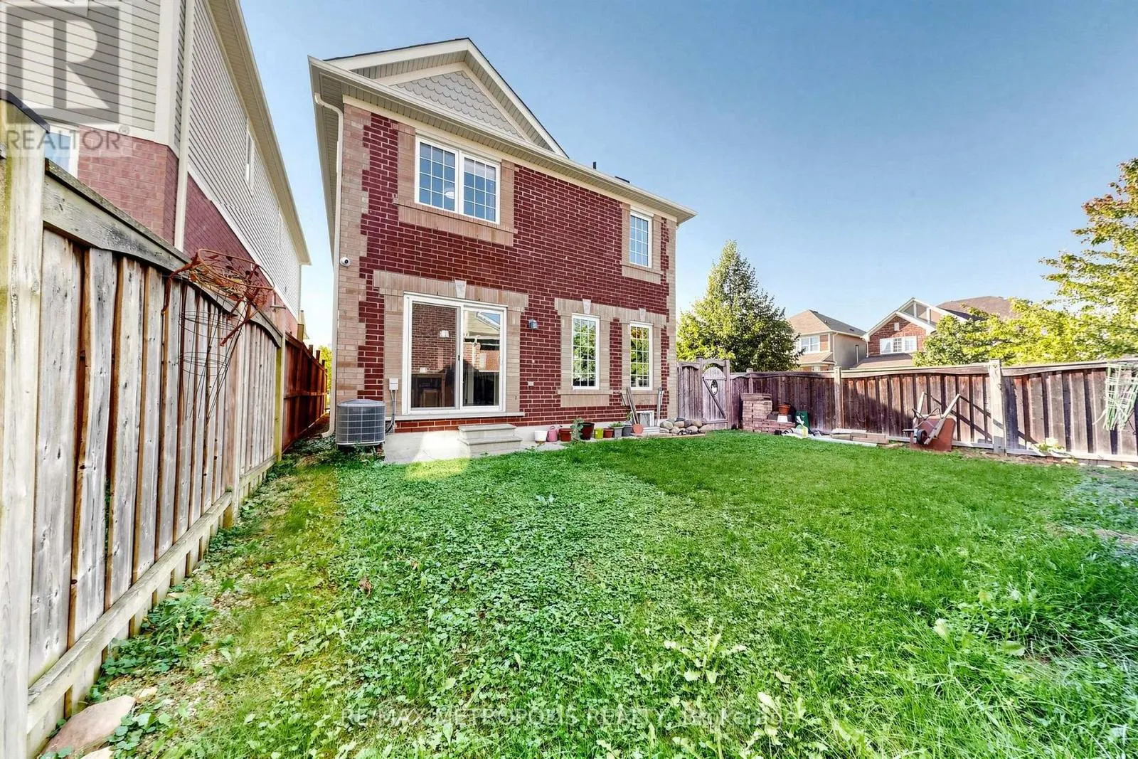 1913 LIATRIS DRIVE