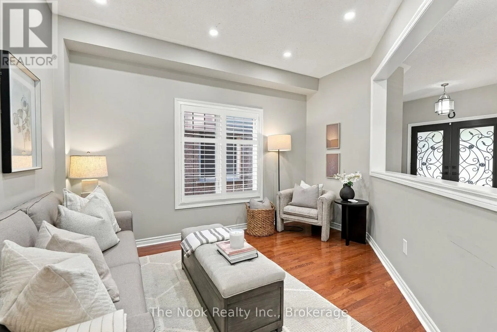 37 SWINDELLS STREET