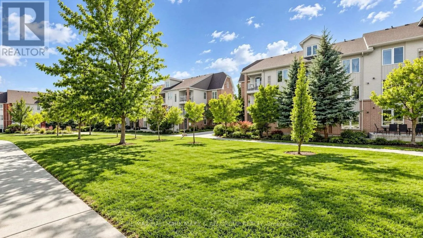 2 - 92 PETRA WAY
