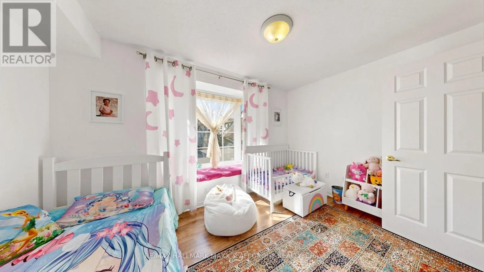 2 - 92 PETRA WAY