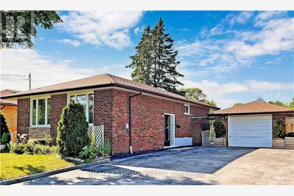 32 BRIMORTON DRIVE