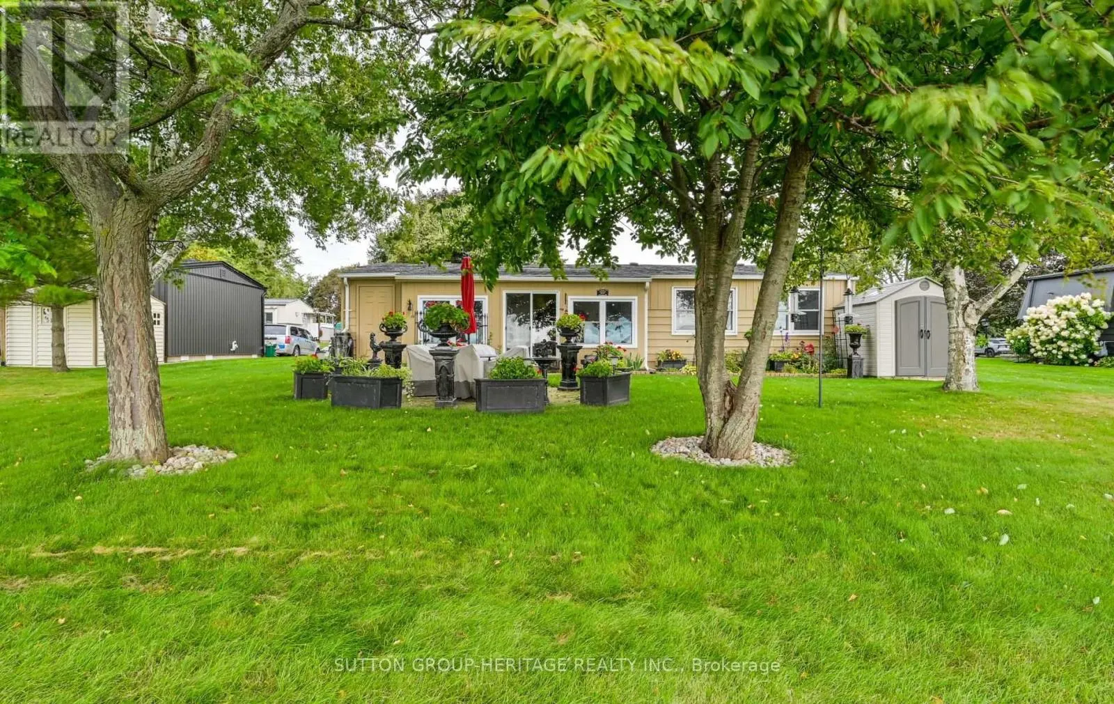 89 BLUFFS ROAD