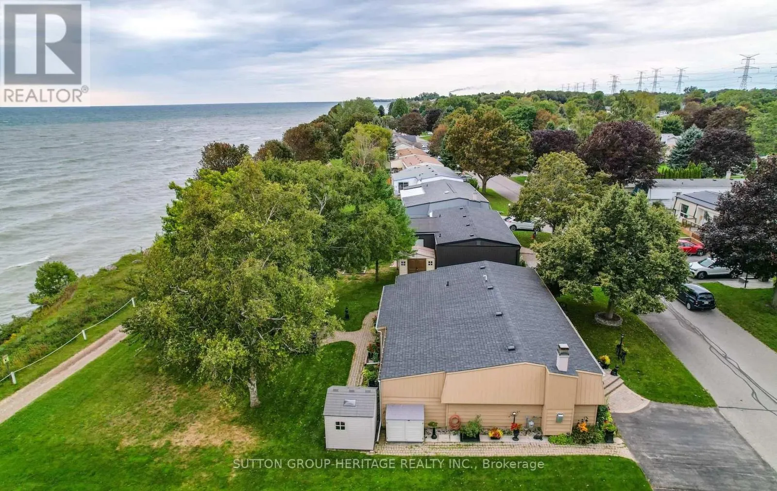 89 BLUFFS ROAD
