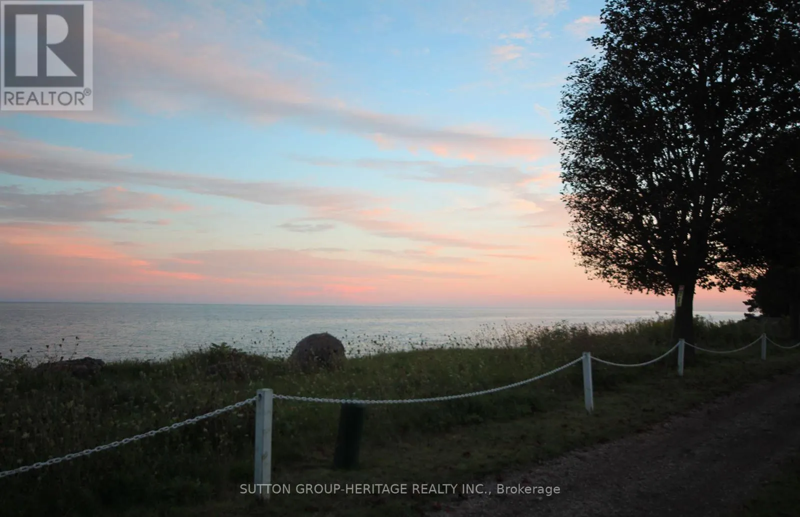 89 BLUFFS ROAD