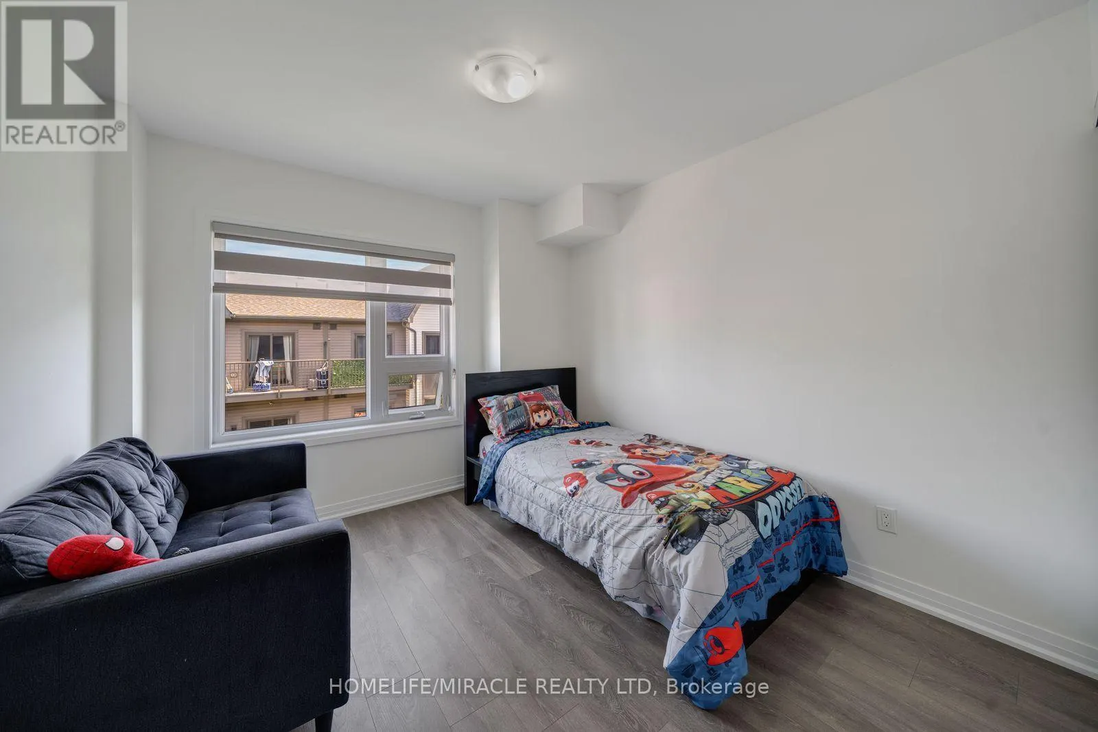 104 - 2635 WILLIAM JACKSON DRIVE