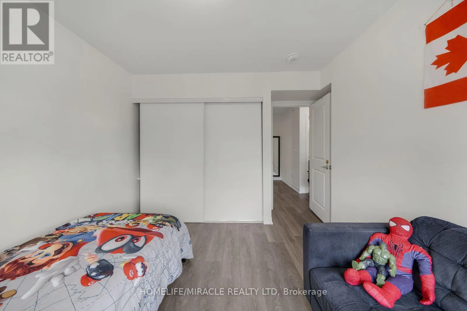 104 - 2635 WILLIAM JACKSON DRIVE