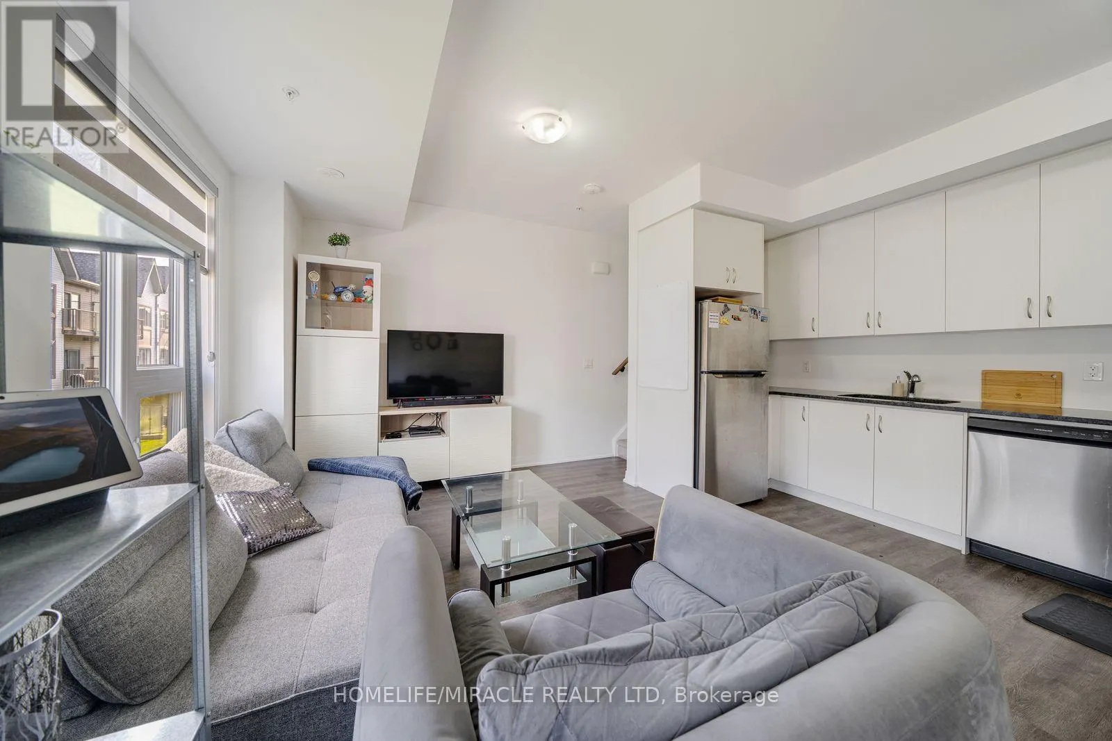 104 - 2635 WILLIAM JACKSON DRIVE