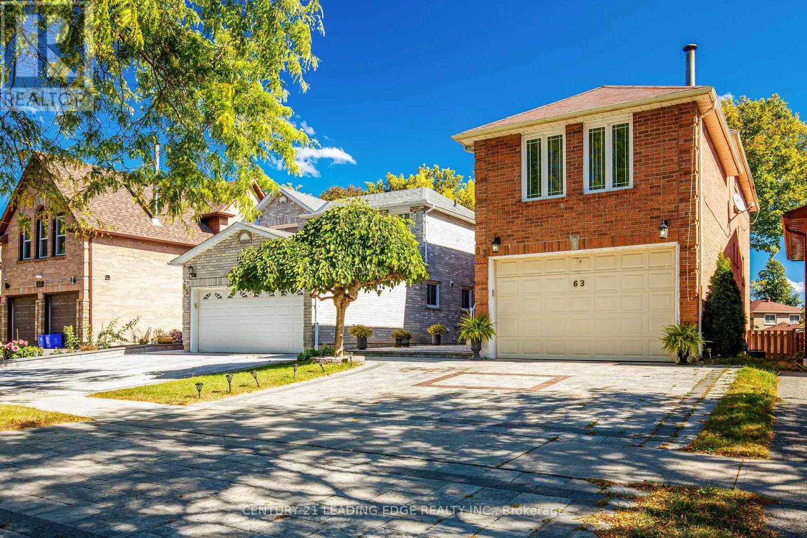 63 DANIELS CRESCENT