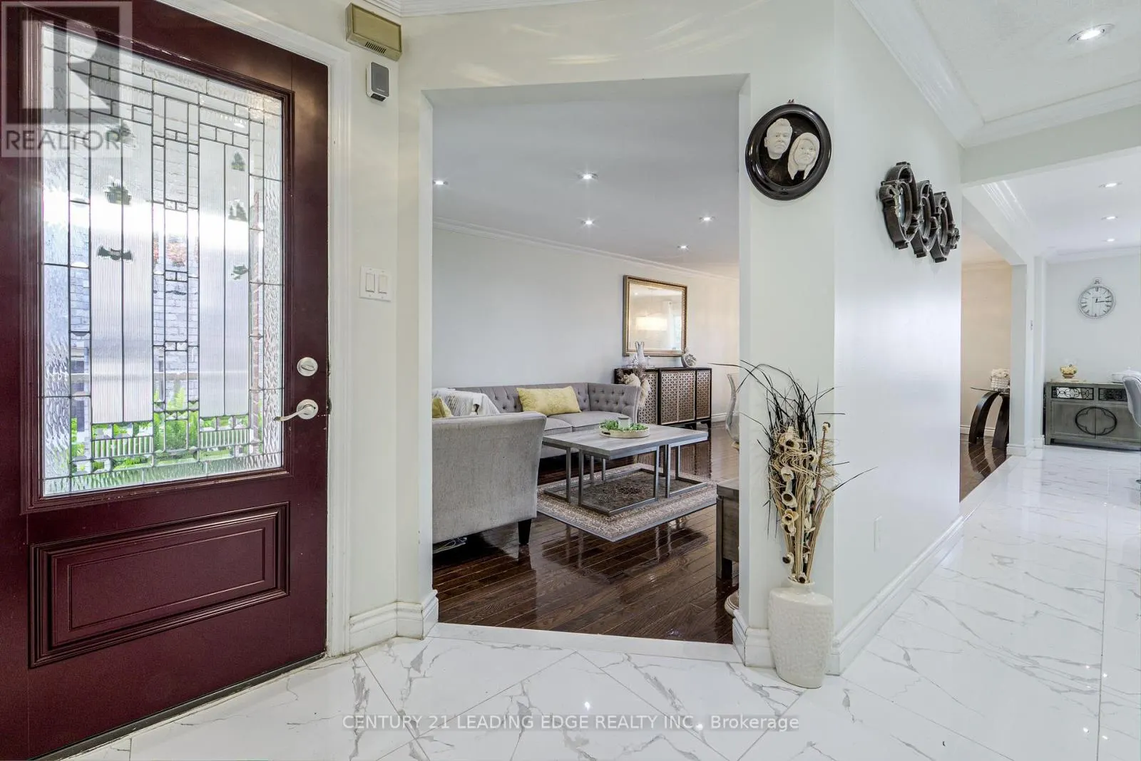 63 DANIELS CRESCENT