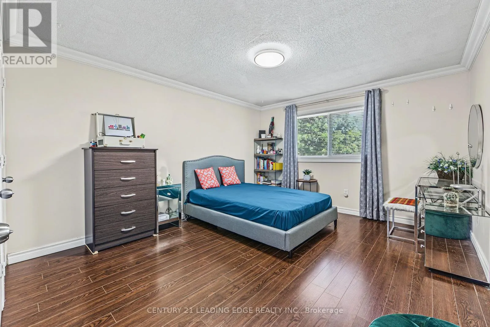 63 DANIELS CRESCENT