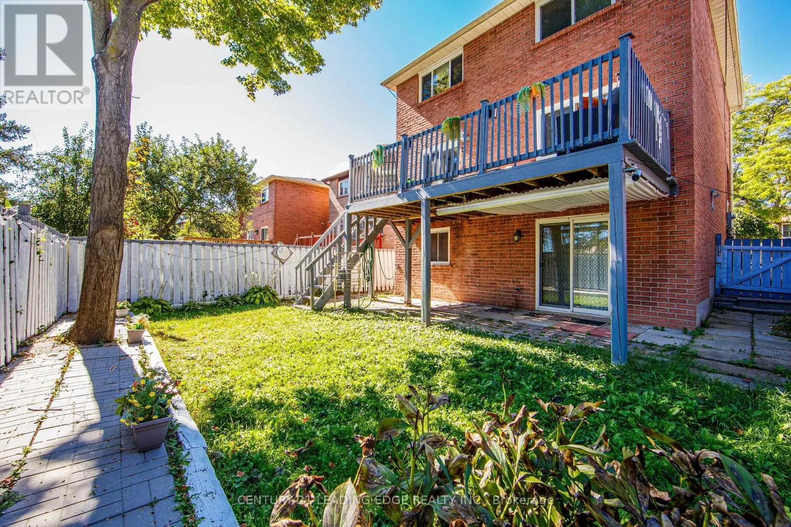63 DANIELS CRESCENT