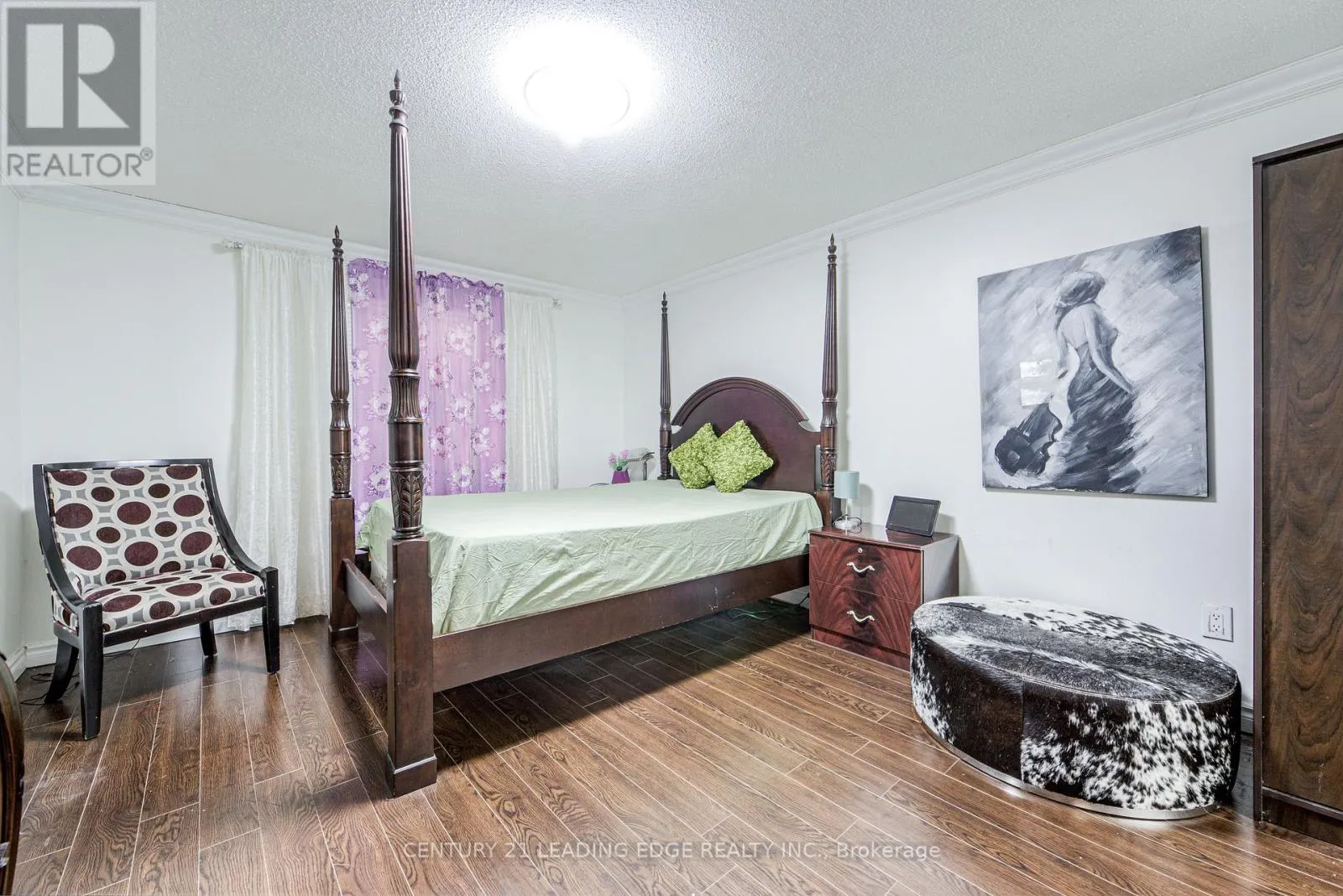 63 DANIELS CRESCENT