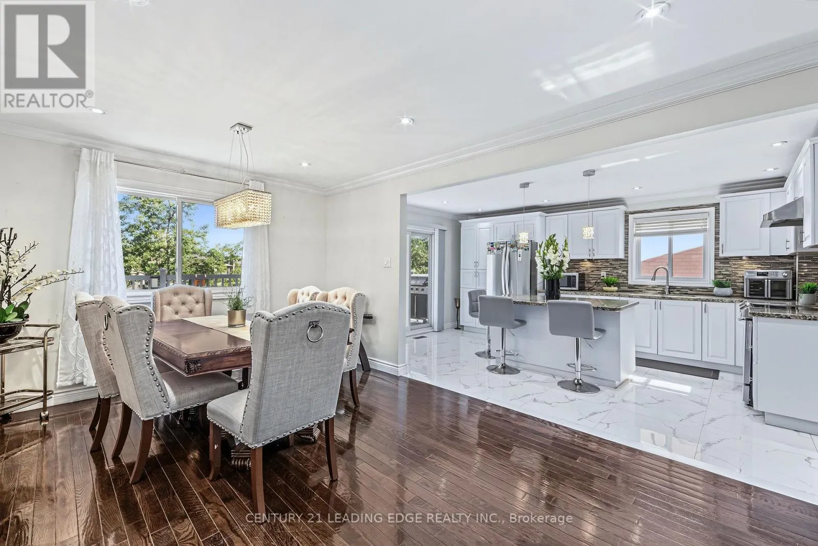 63 DANIELS CRESCENT