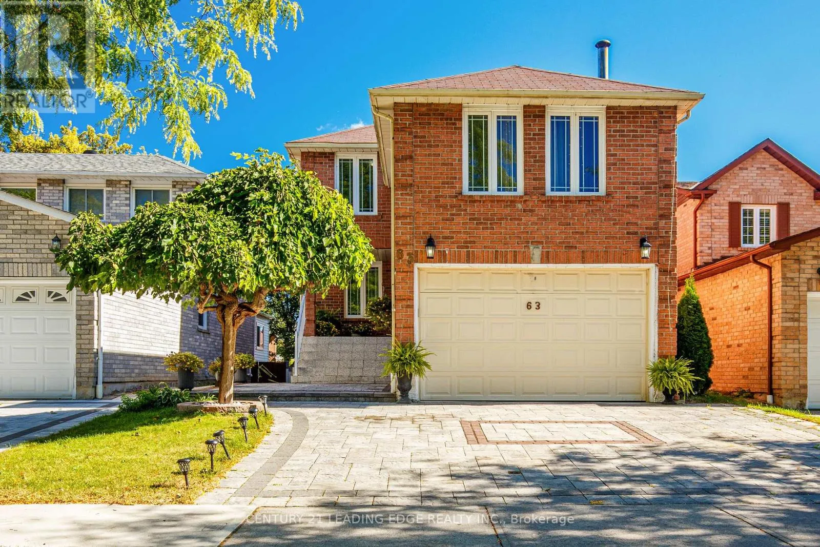 63 DANIELS CRESCENT