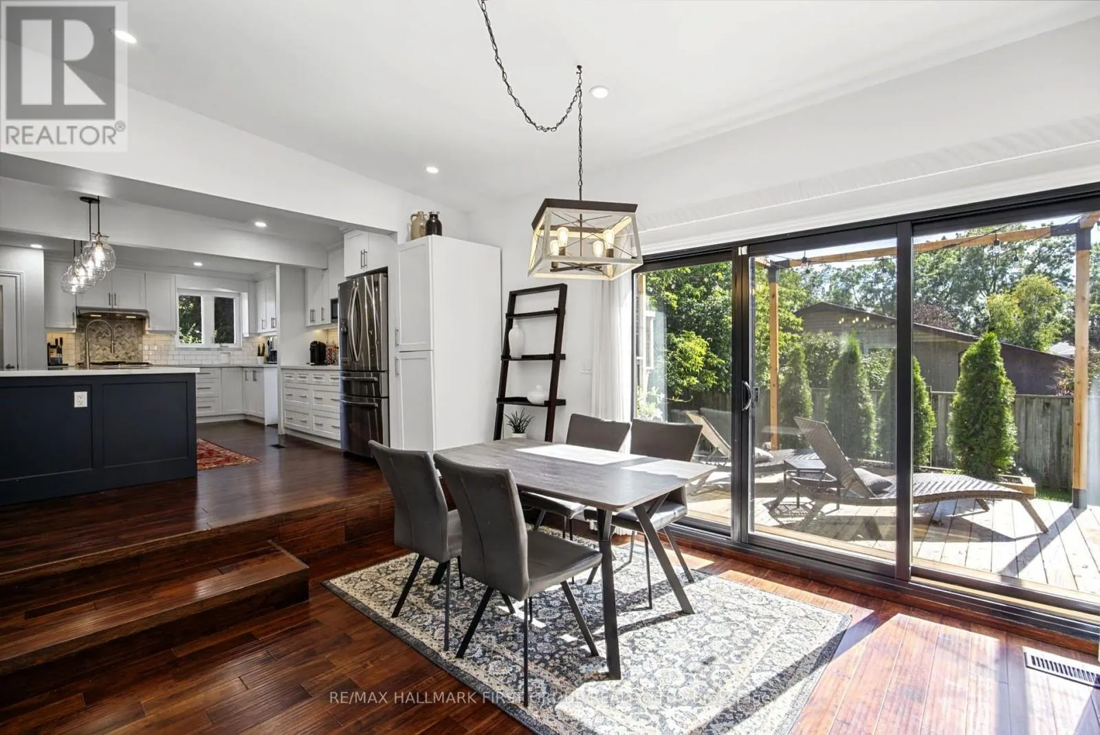 862 BOXWORTH PLACE