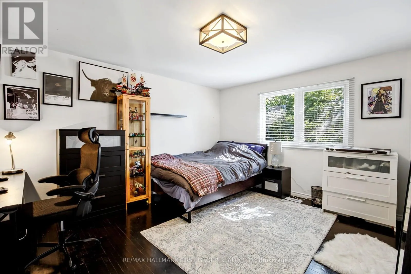 862 BOXWORTH PLACE