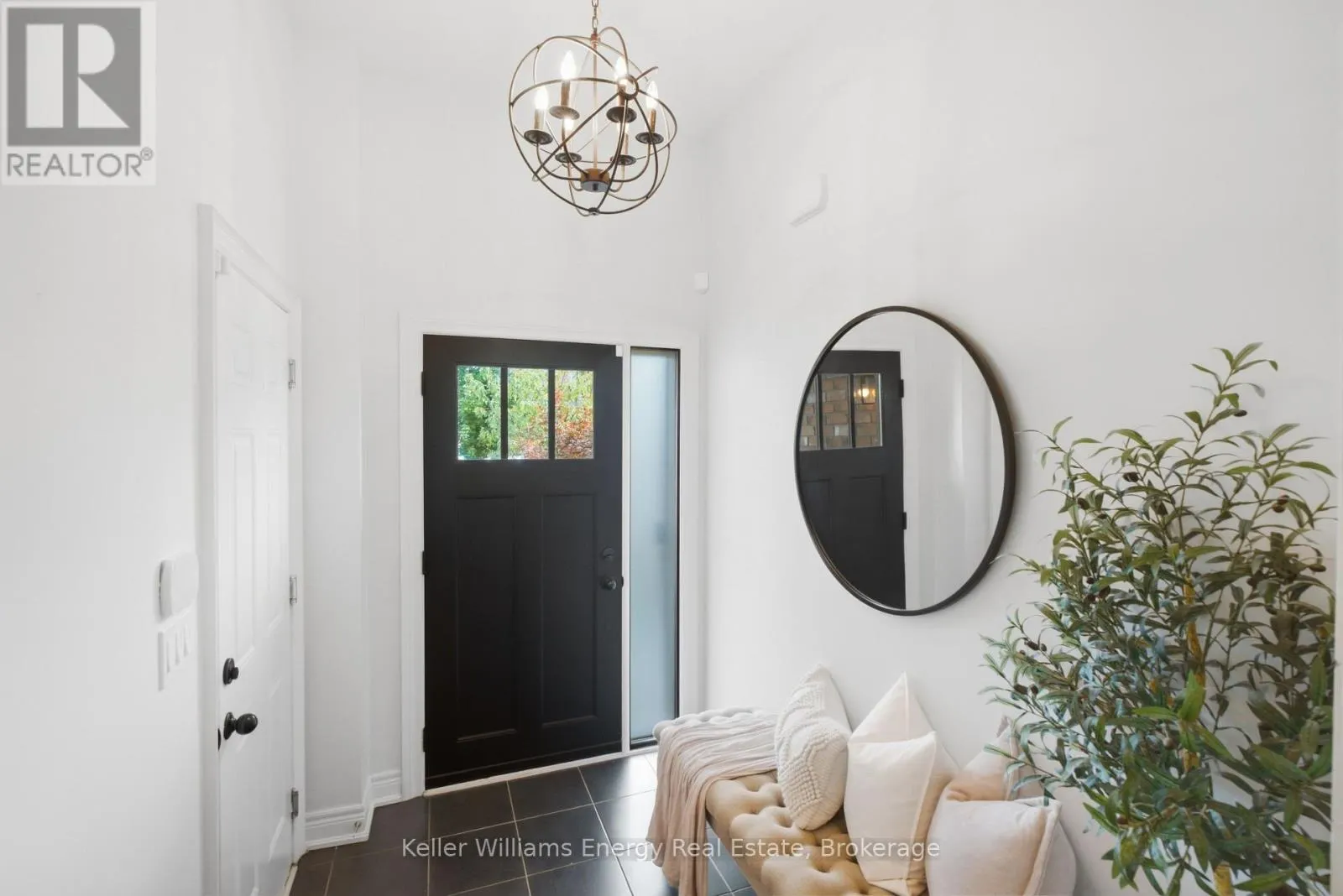 88 UNDERWOOD DRIVE