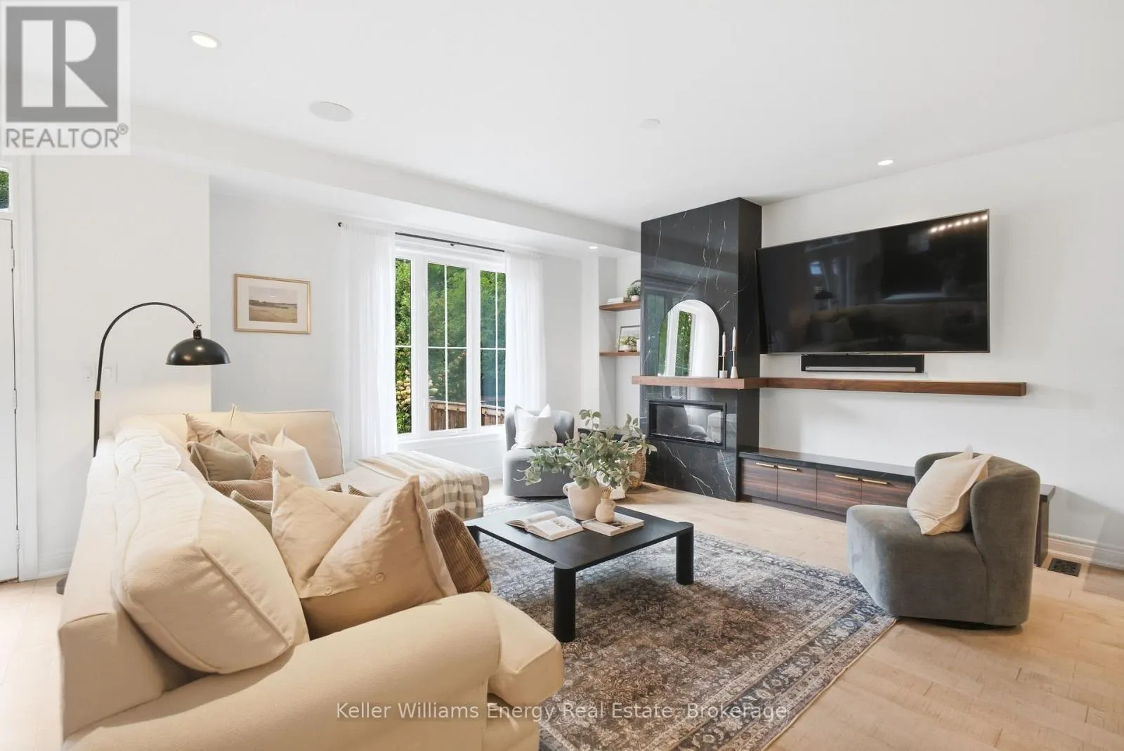 88 UNDERWOOD DRIVE