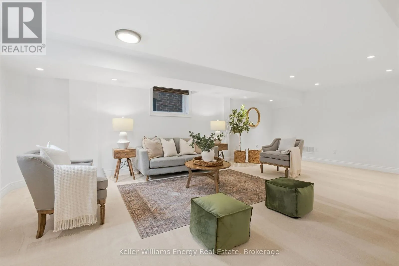 88 UNDERWOOD DRIVE