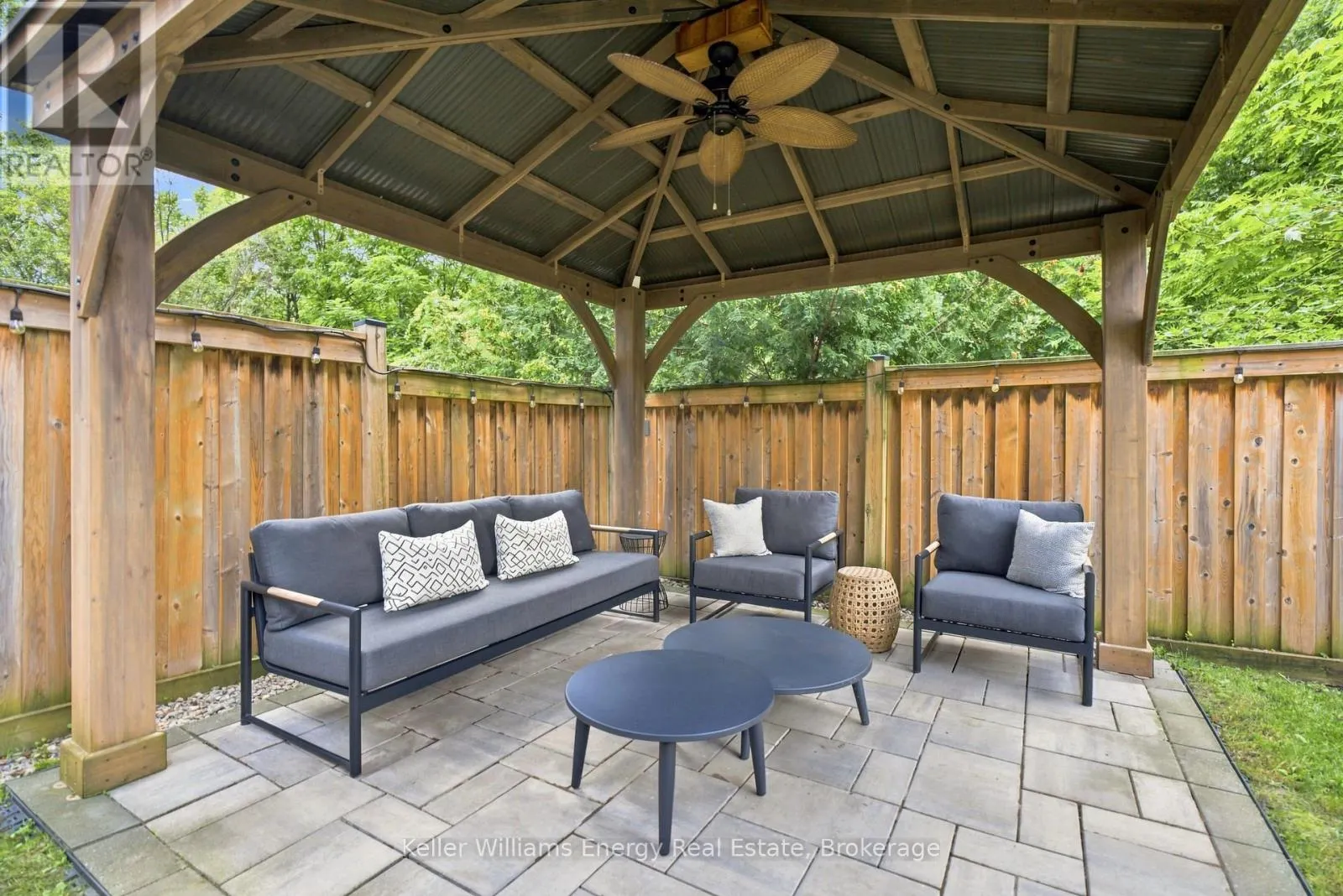88 UNDERWOOD DRIVE