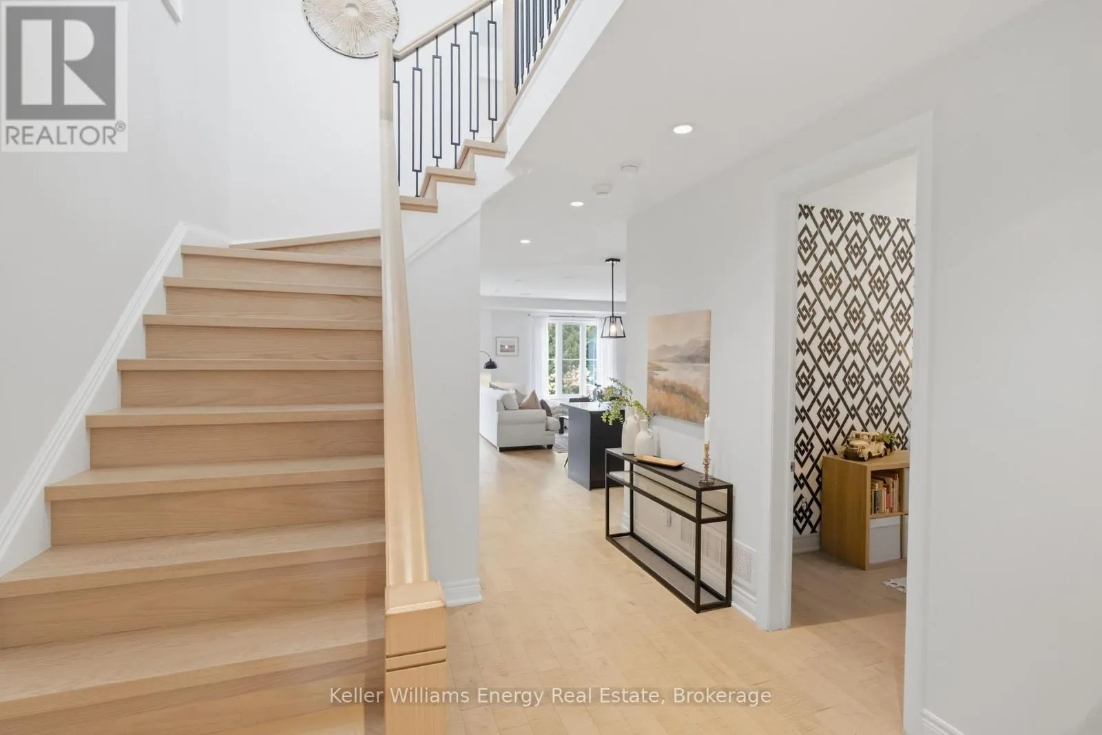 88 UNDERWOOD DRIVE