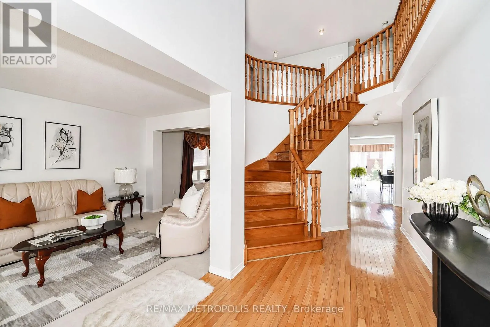 58 DUNWELL CRESCENT