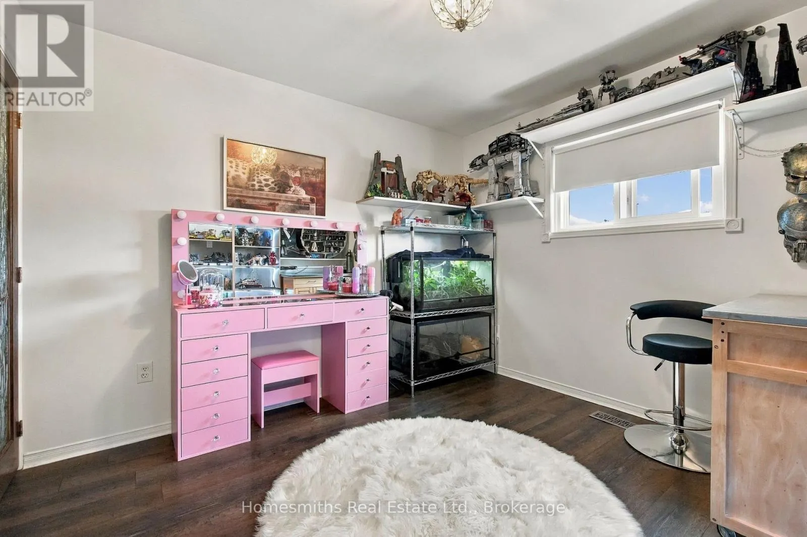 45 GRANVILLE DRIVE