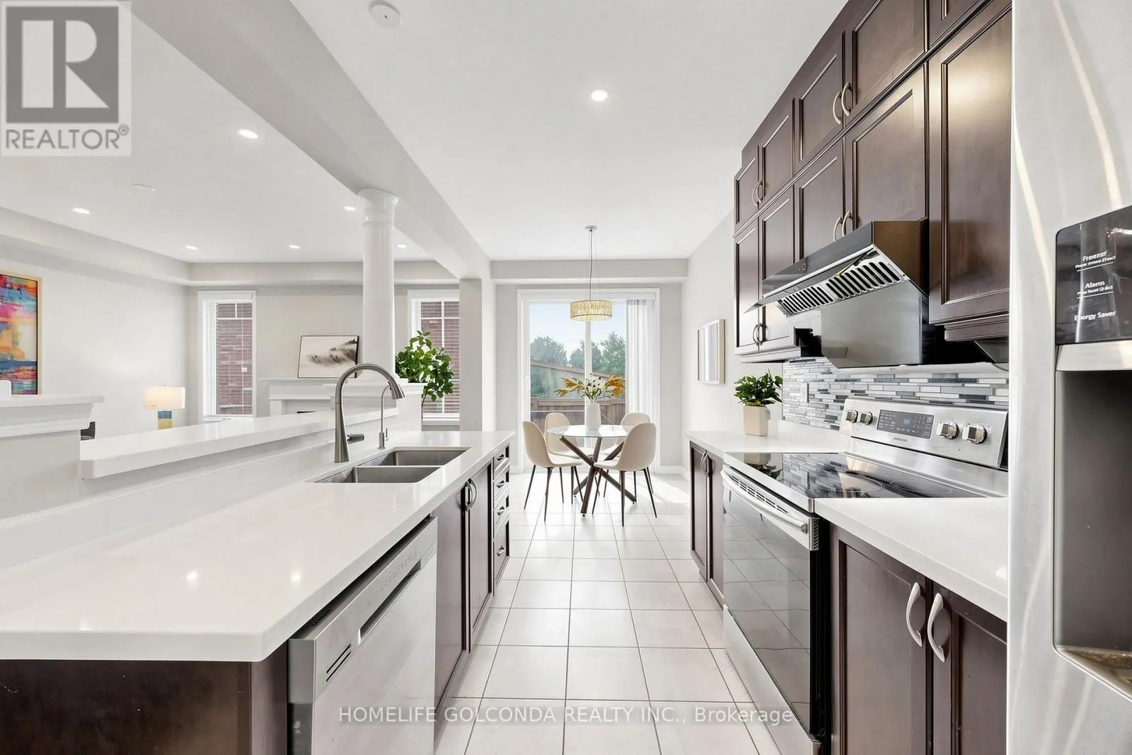 2716 SAPPHIRE DRIVE