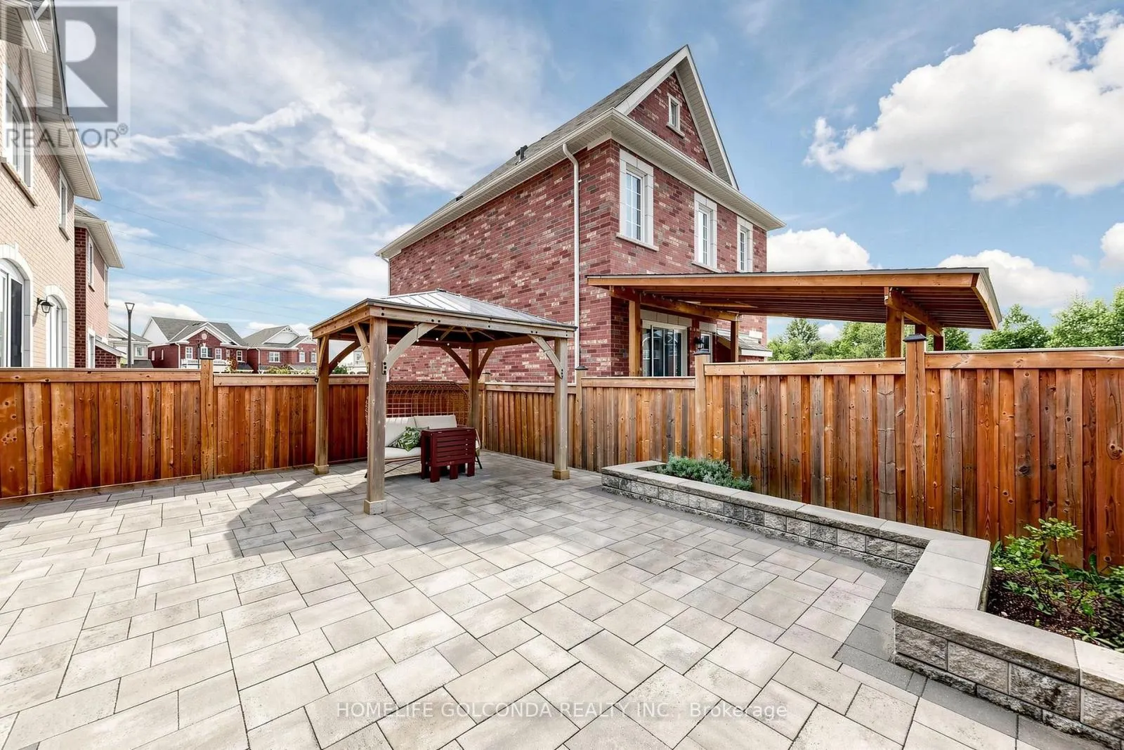 2716 SAPPHIRE DRIVE