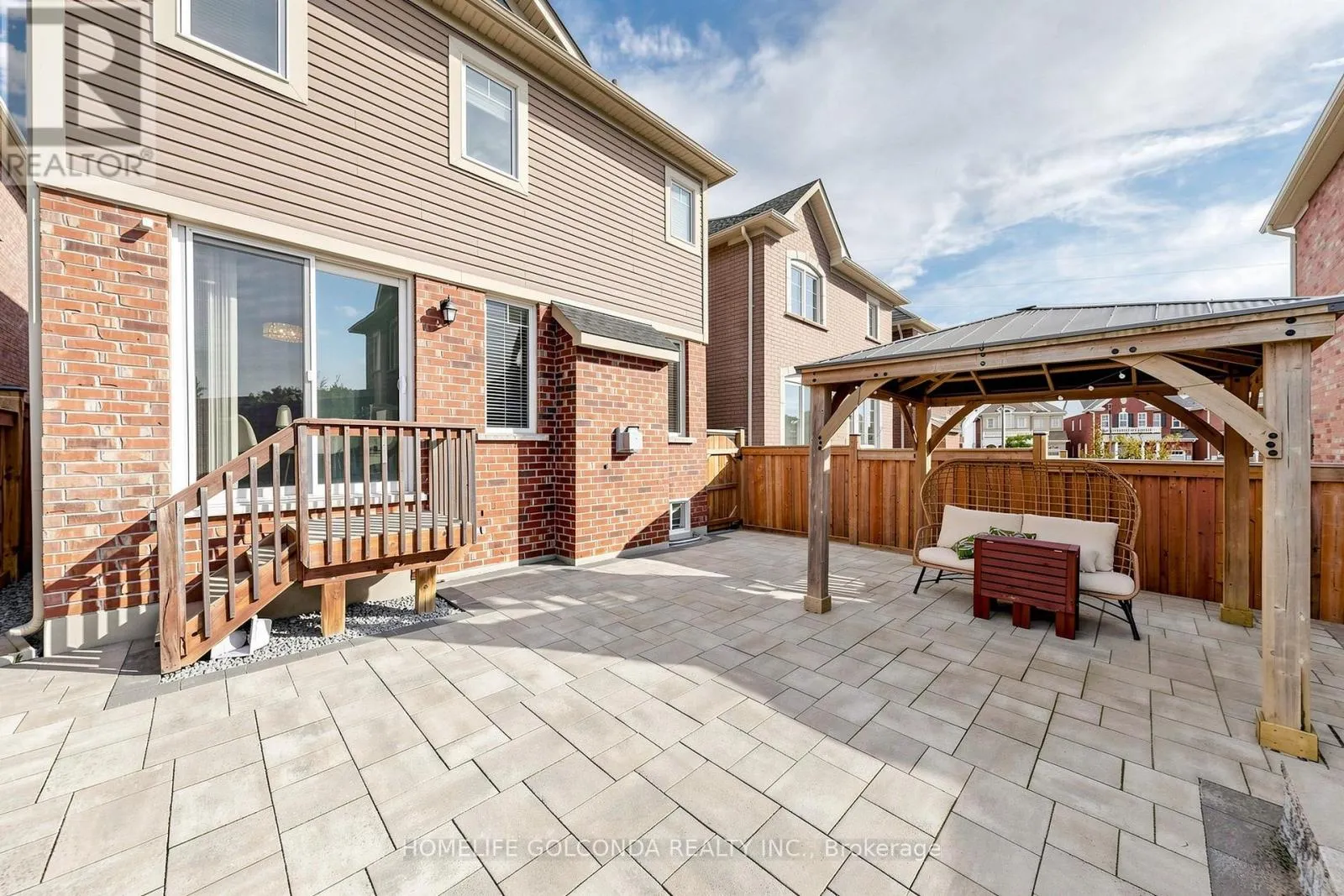 2716 SAPPHIRE DRIVE