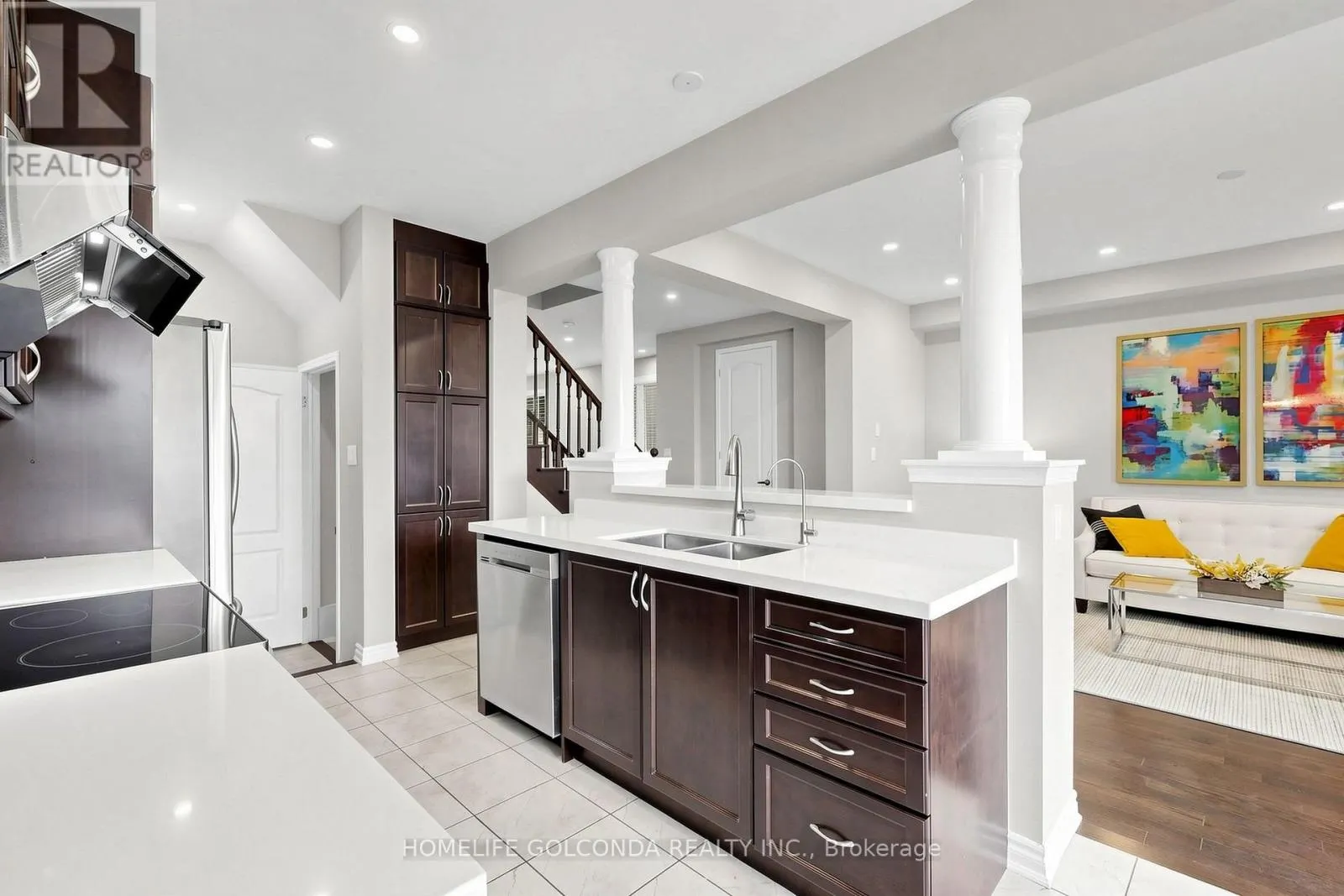 2716 SAPPHIRE DRIVE