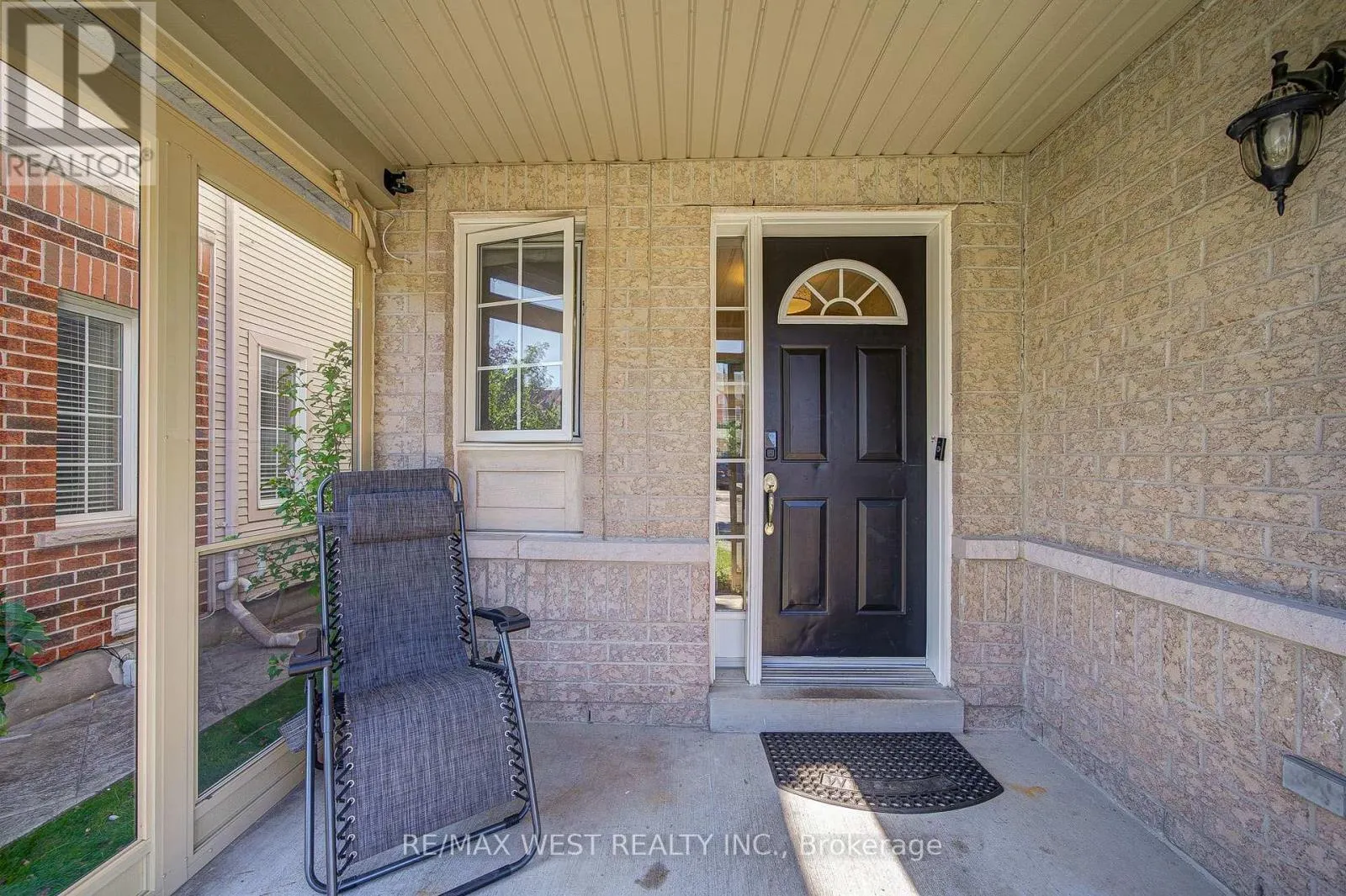 143 ALLWORTH CRESCENT