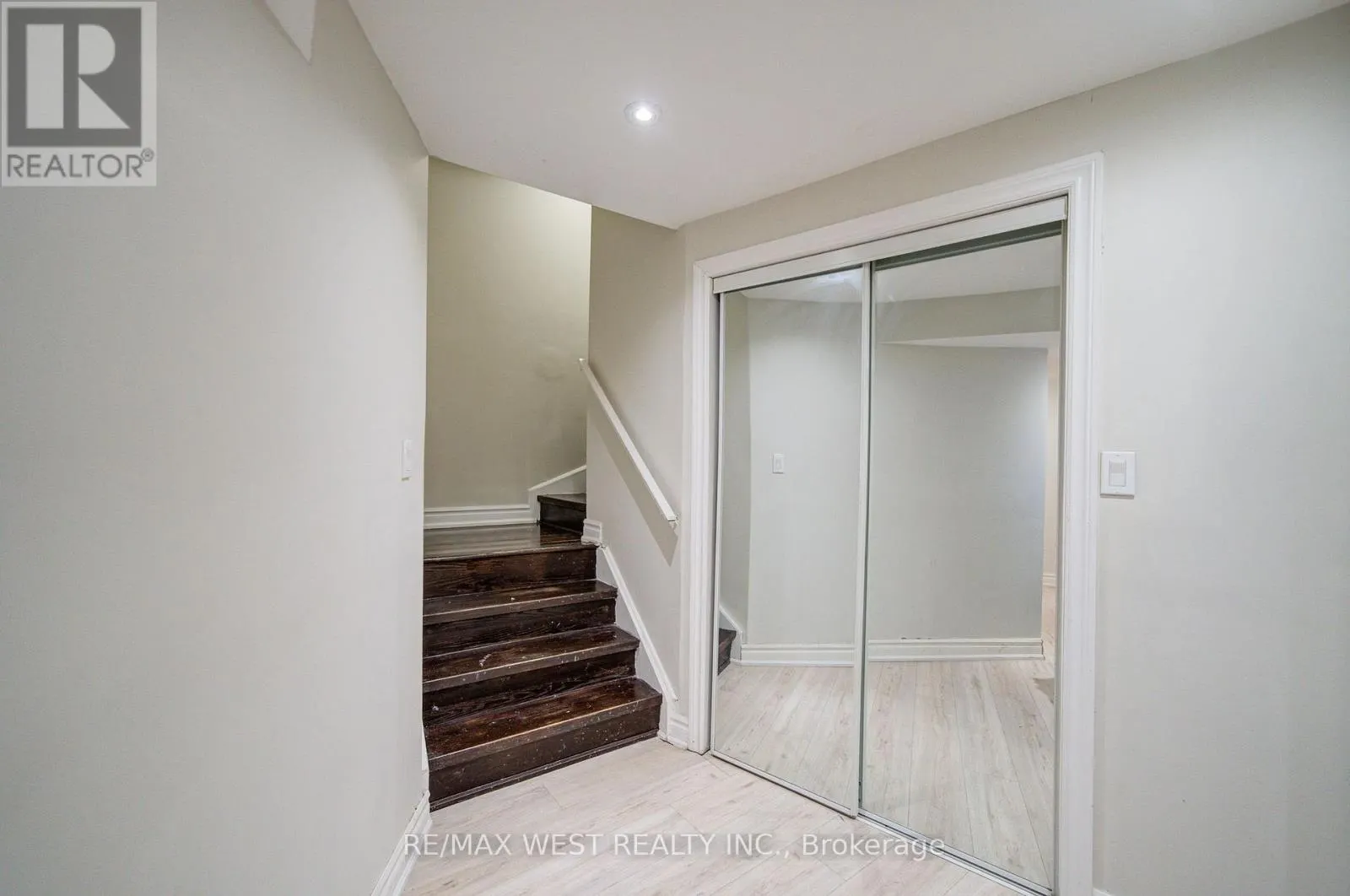 143 ALLWORTH CRESCENT