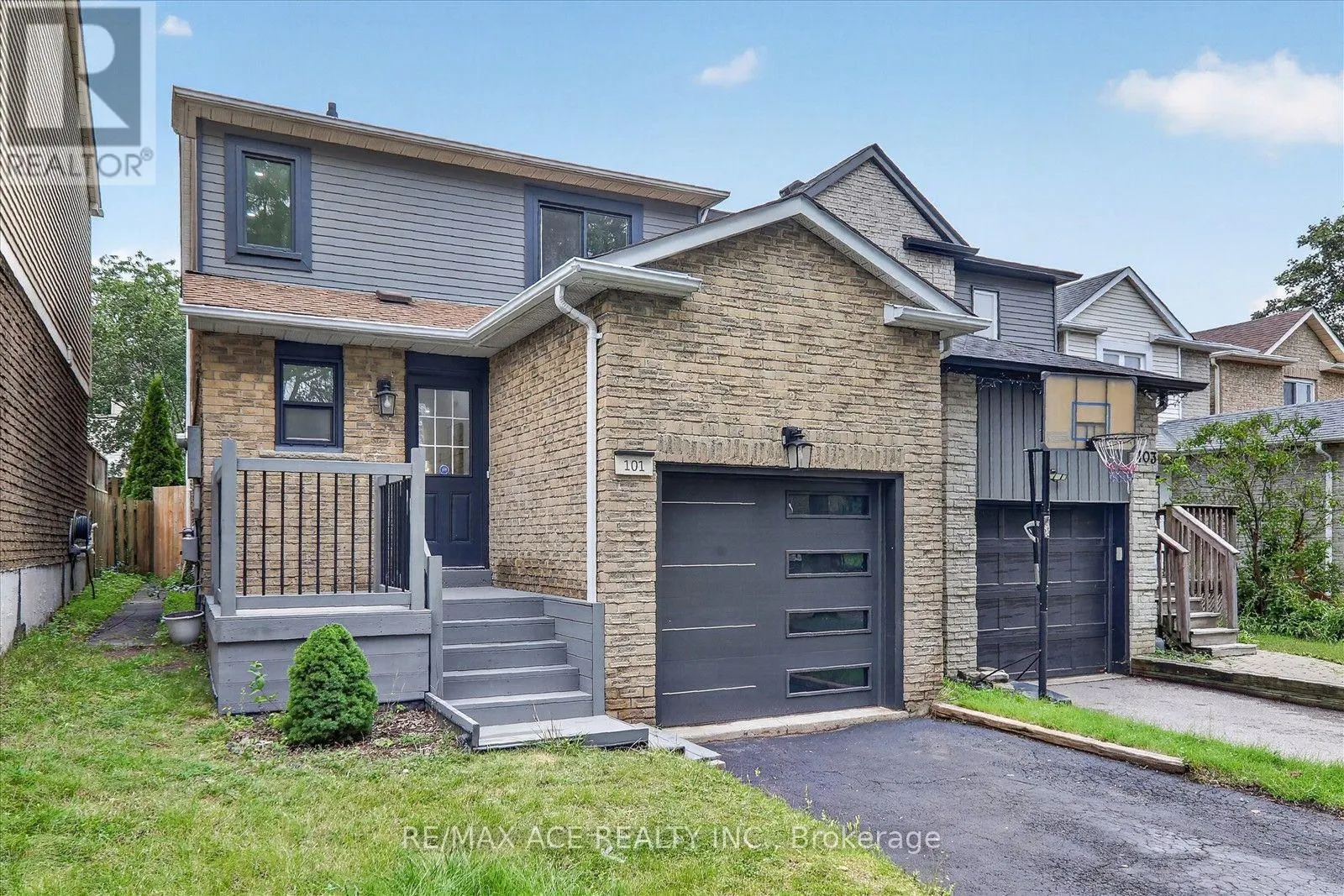 101 GREENFIELD CRESCENT