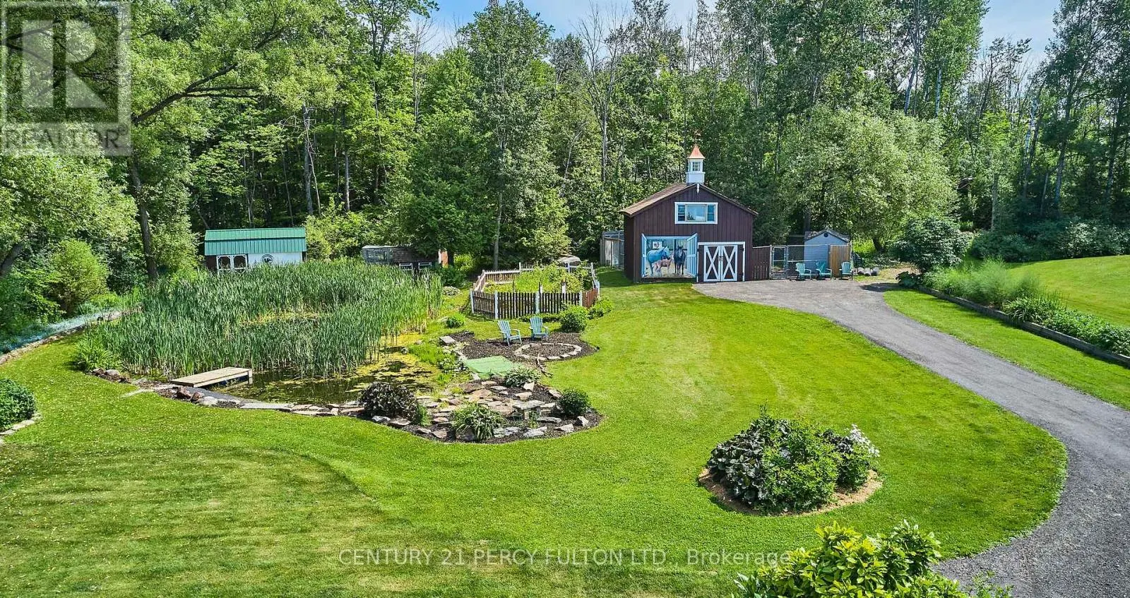 2733 TAUNTON ROAD
