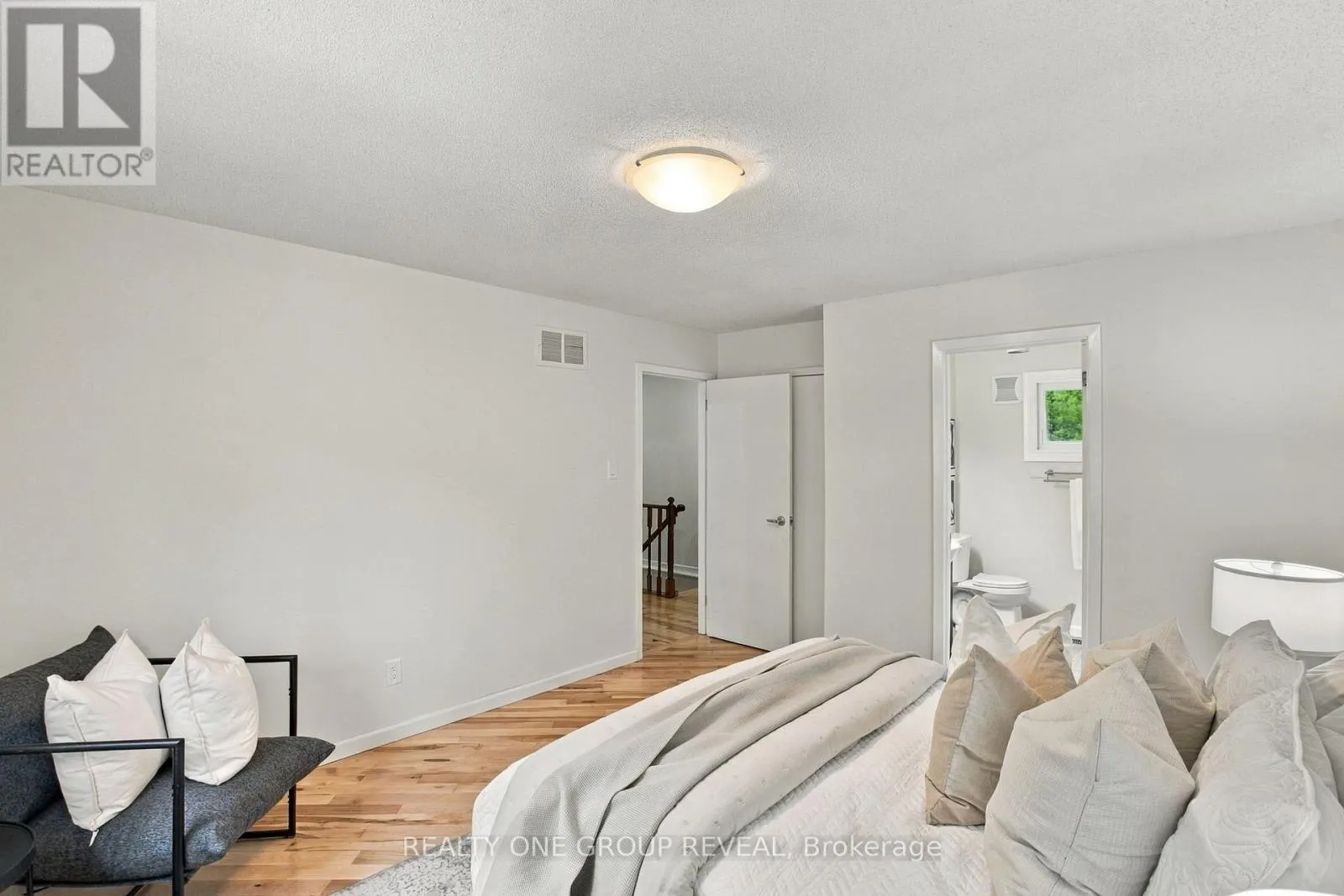 2163 BOUNDARY ROAD