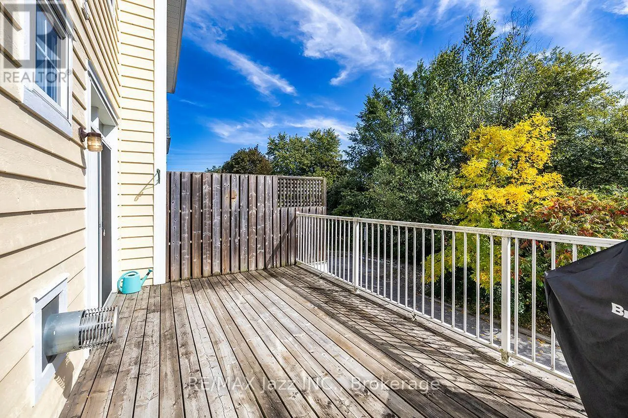 15 - 2800 COURTICE ROAD #15