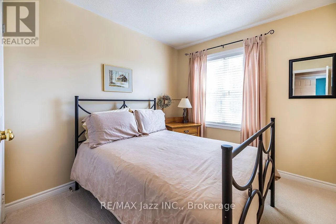 15 - 2800 COURTICE ROAD #15