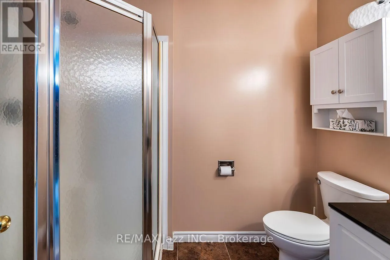 15 - 2800 COURTICE ROAD #15