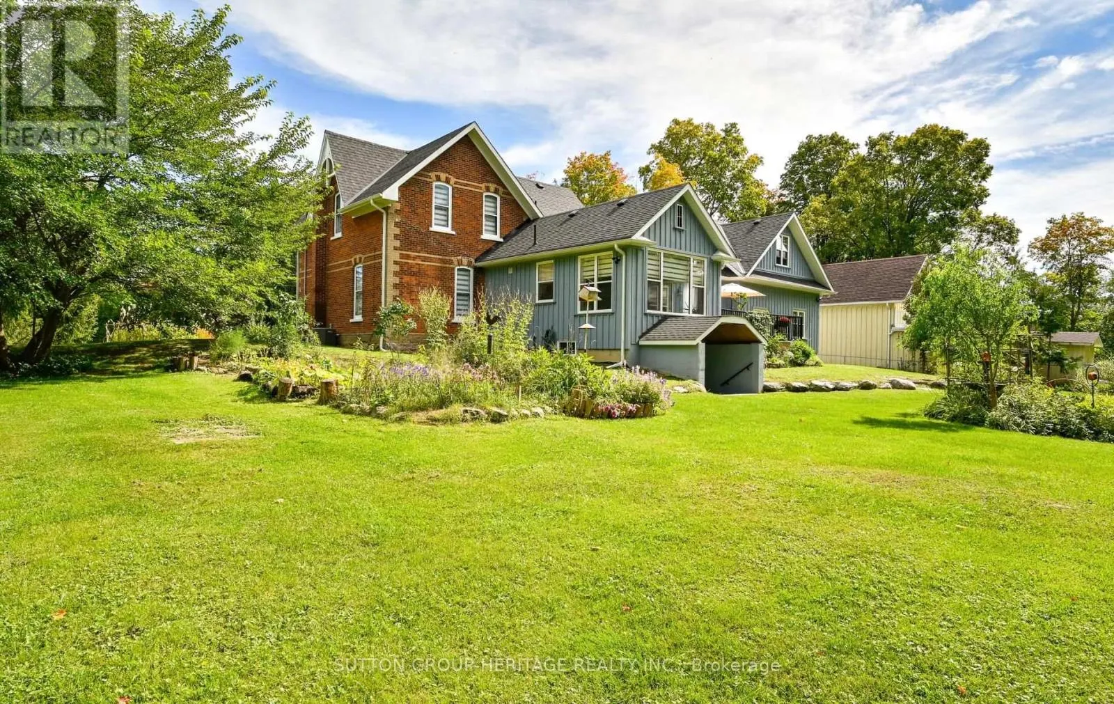 5240 OLD BROCK ROAD