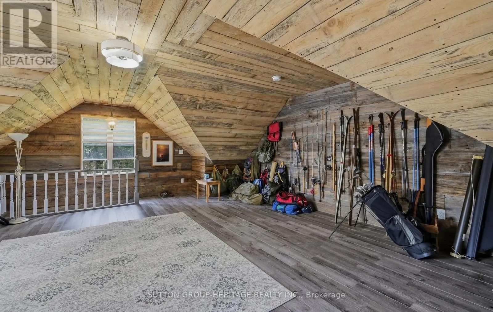5240 OLD BROCK ROAD