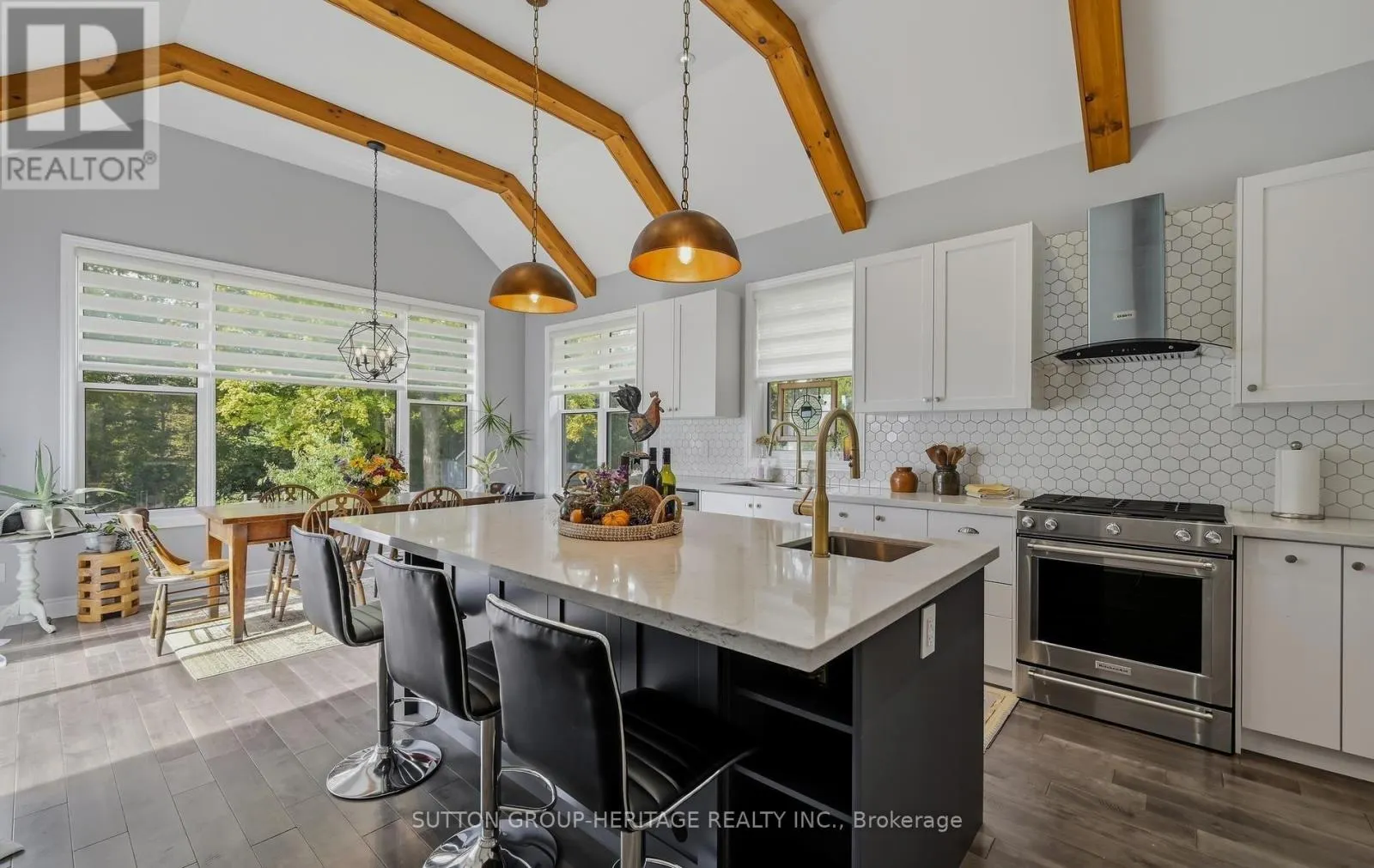 5240 OLD BROCK ROAD
