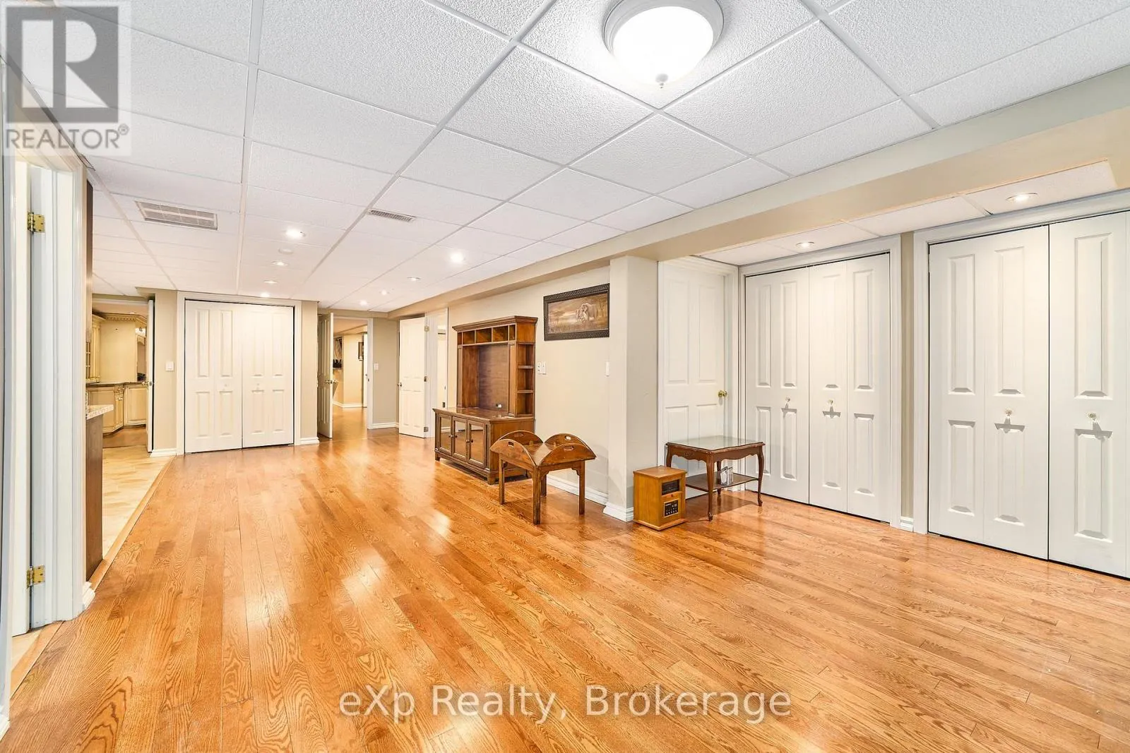 7860 CEDARBROOK TRAIL
