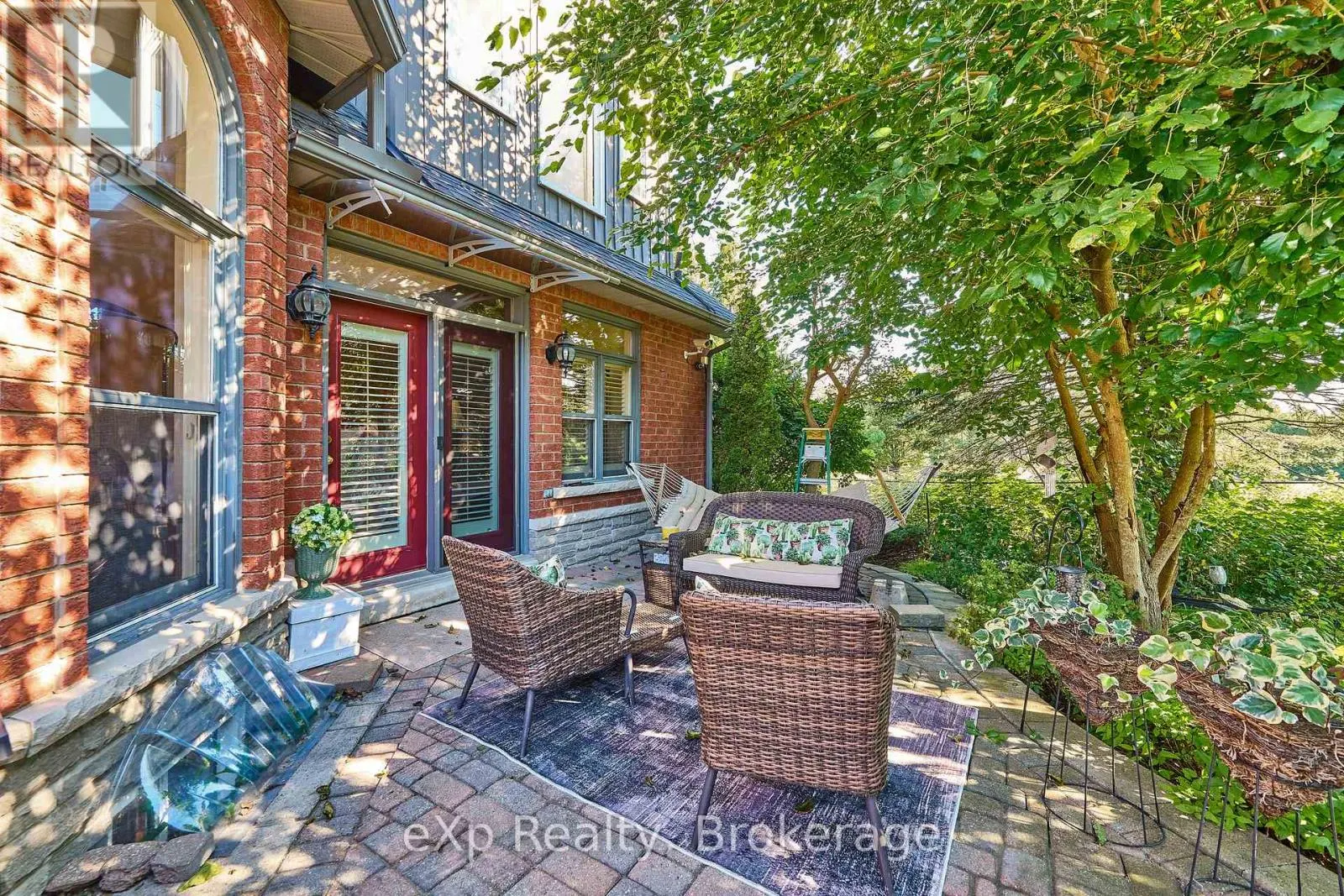 7860 CEDARBROOK TRAIL