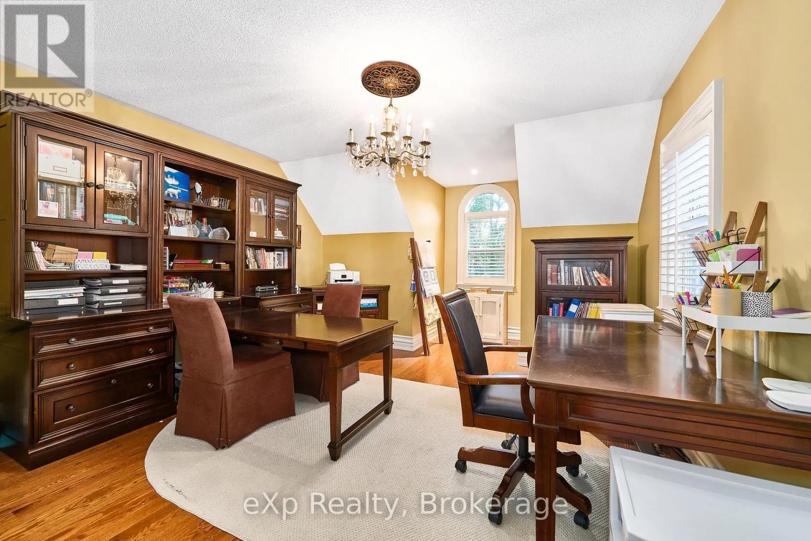 7860 CEDARBROOK TRAIL