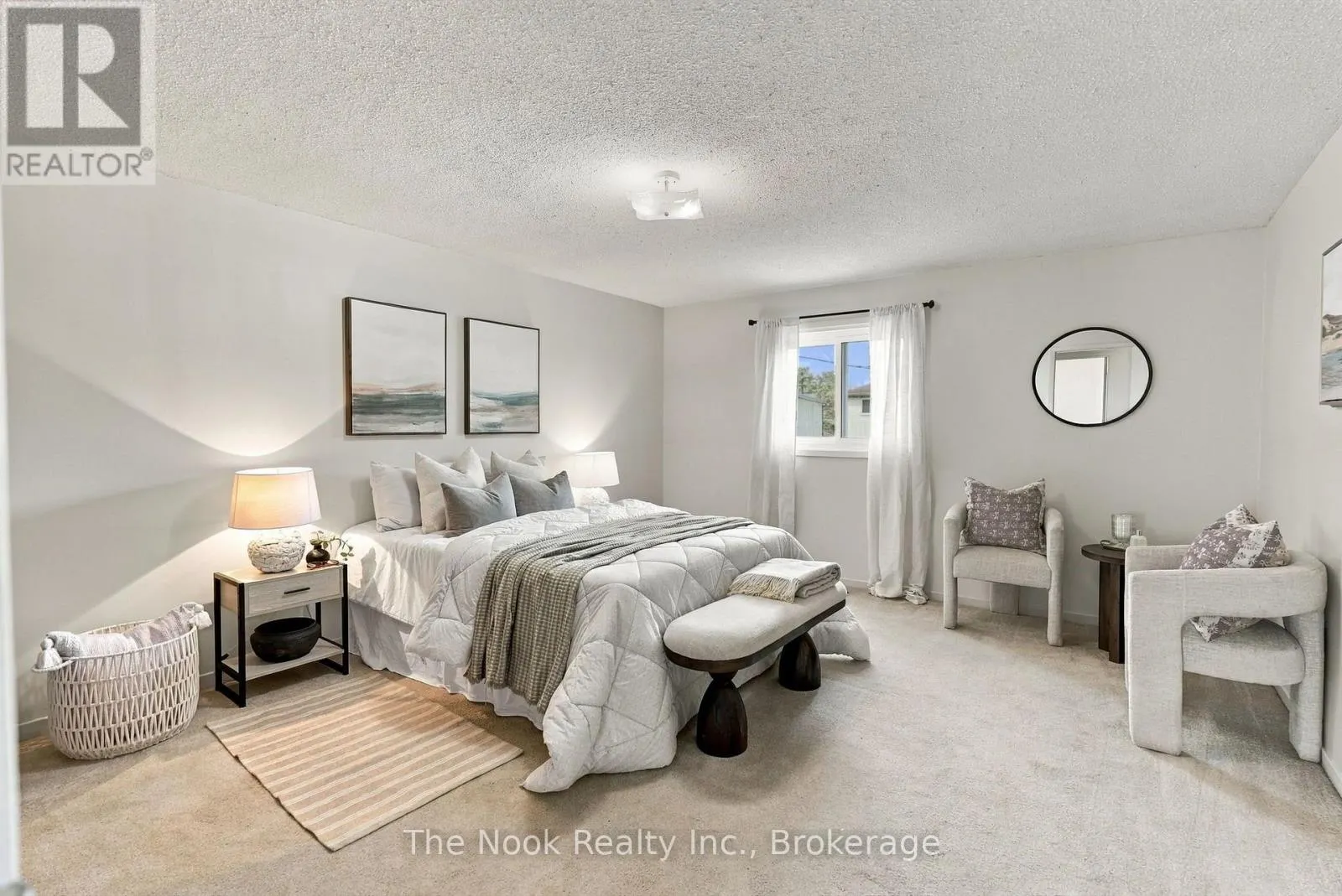 27 FIELD CRESCENT