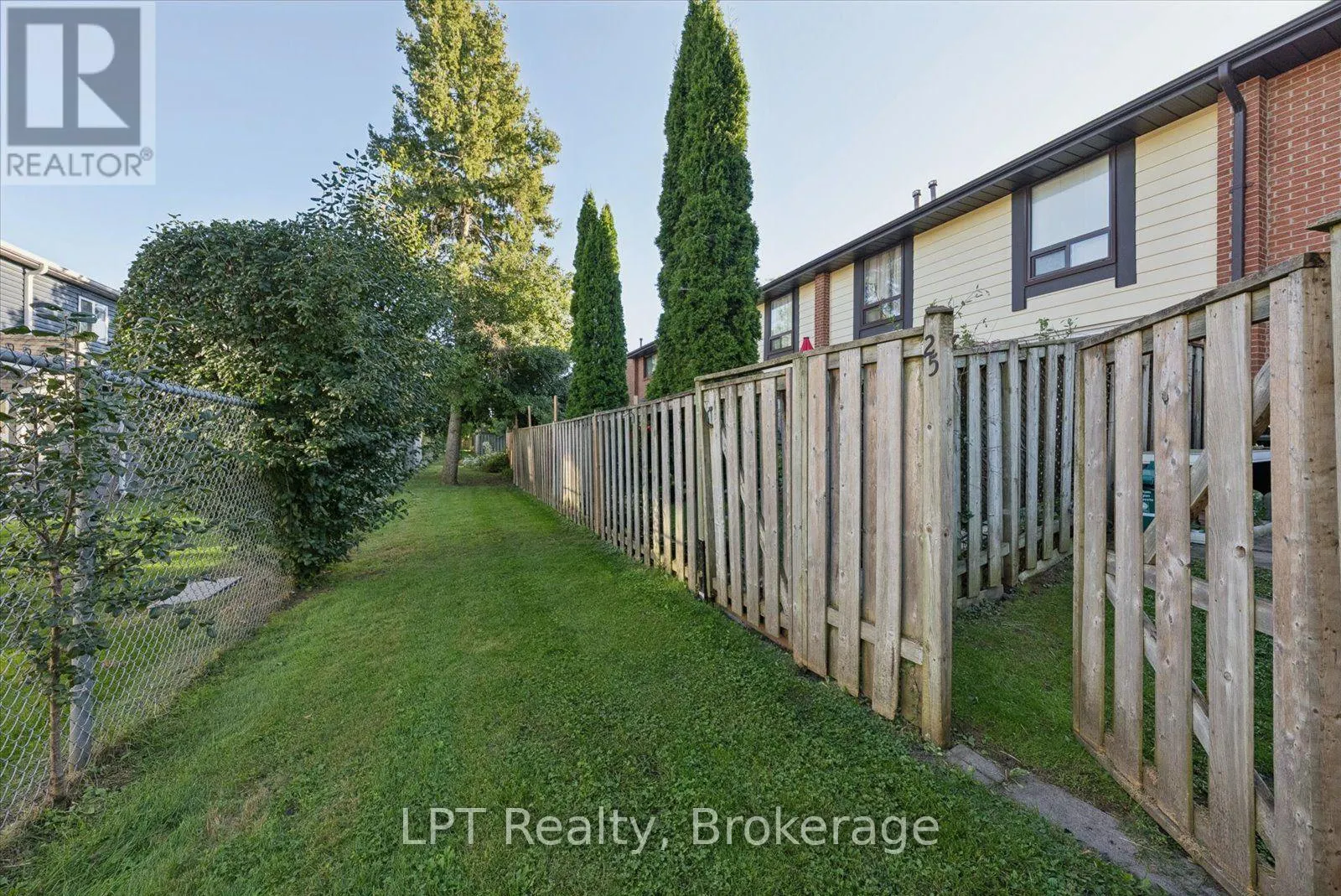 25 - 155 GLOVERS ROAD #25