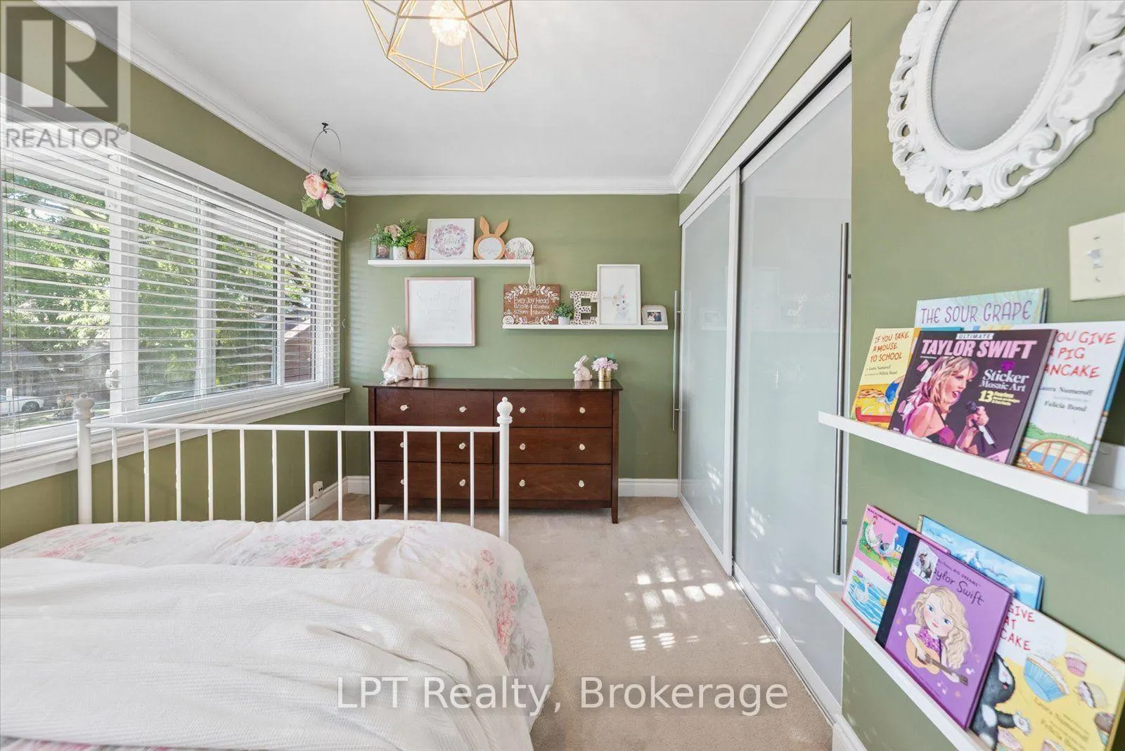 25 - 155 GLOVERS ROAD #25