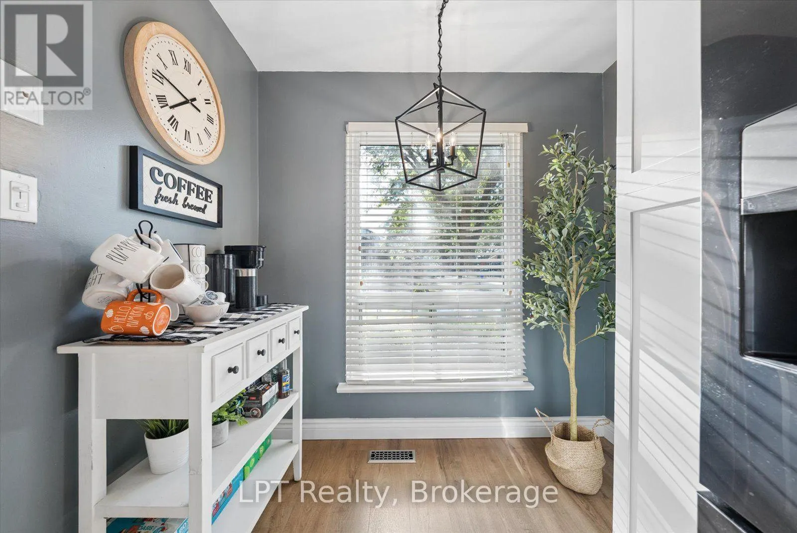 25 - 155 GLOVERS ROAD #25
